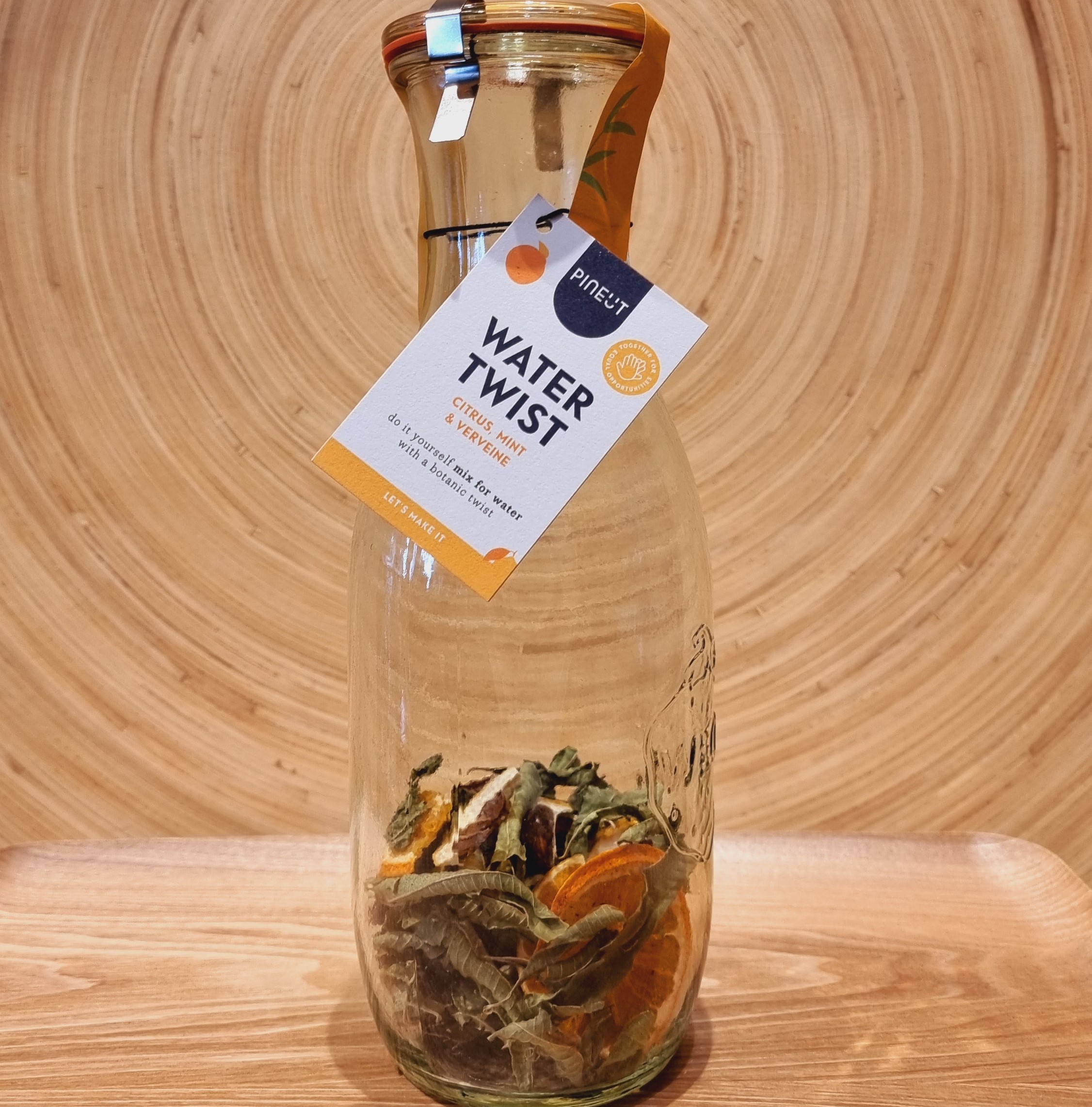 Carafe en verre “Water Twist”,