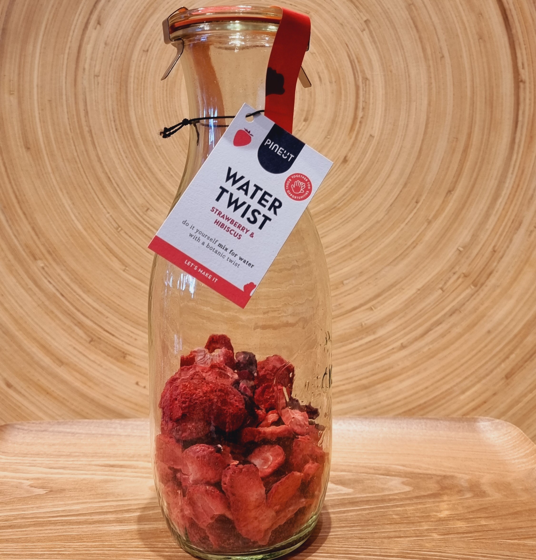 Carafe en verre “Water Twist”,