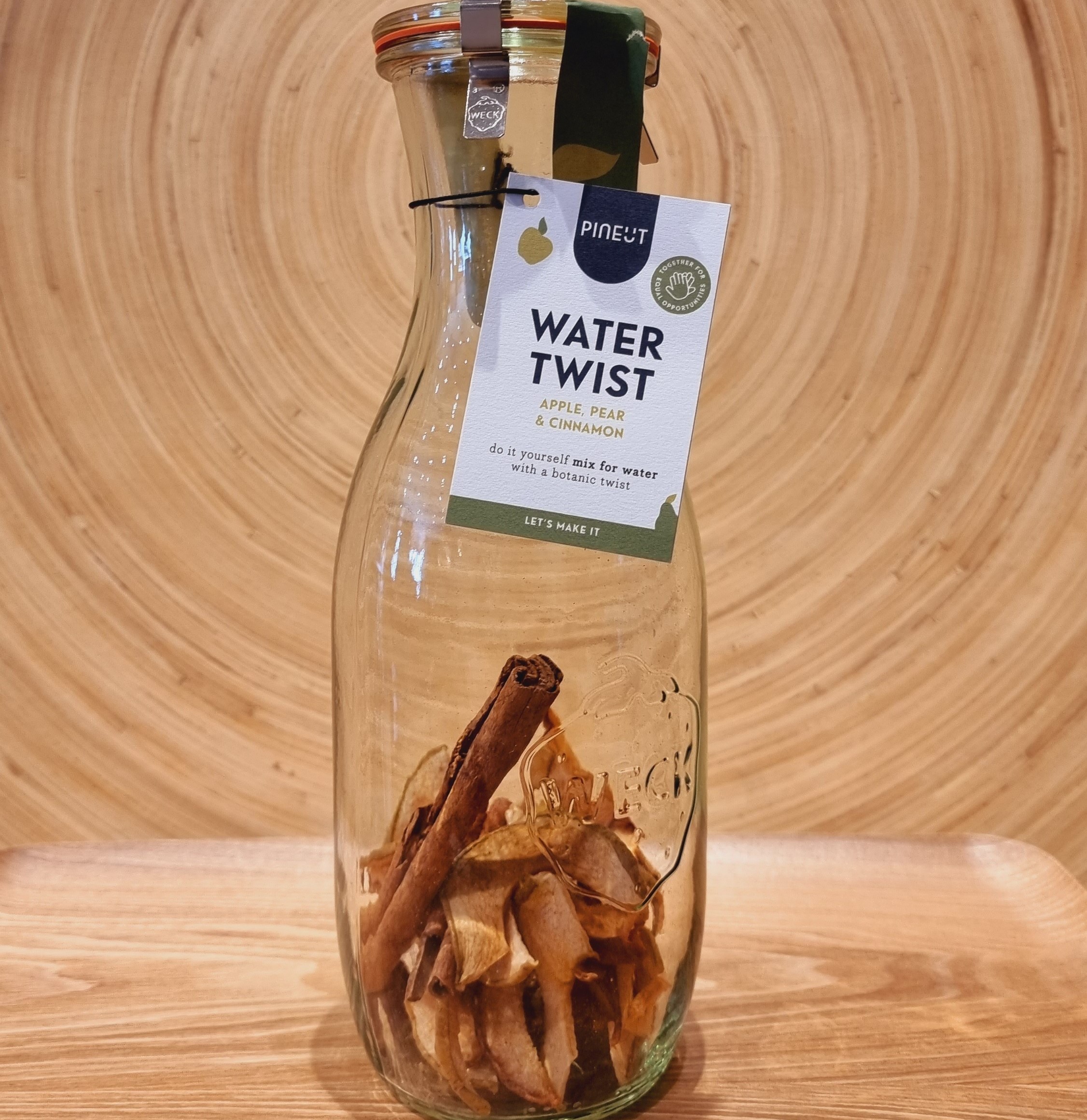 Carafe en verre “Water Twist”,