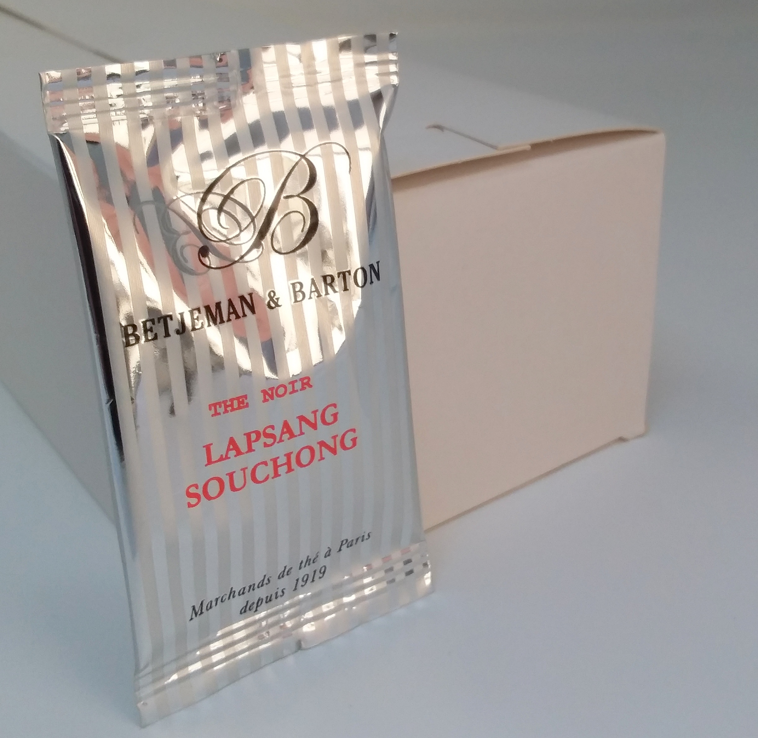 Thé Lapsang Souchong en boite 