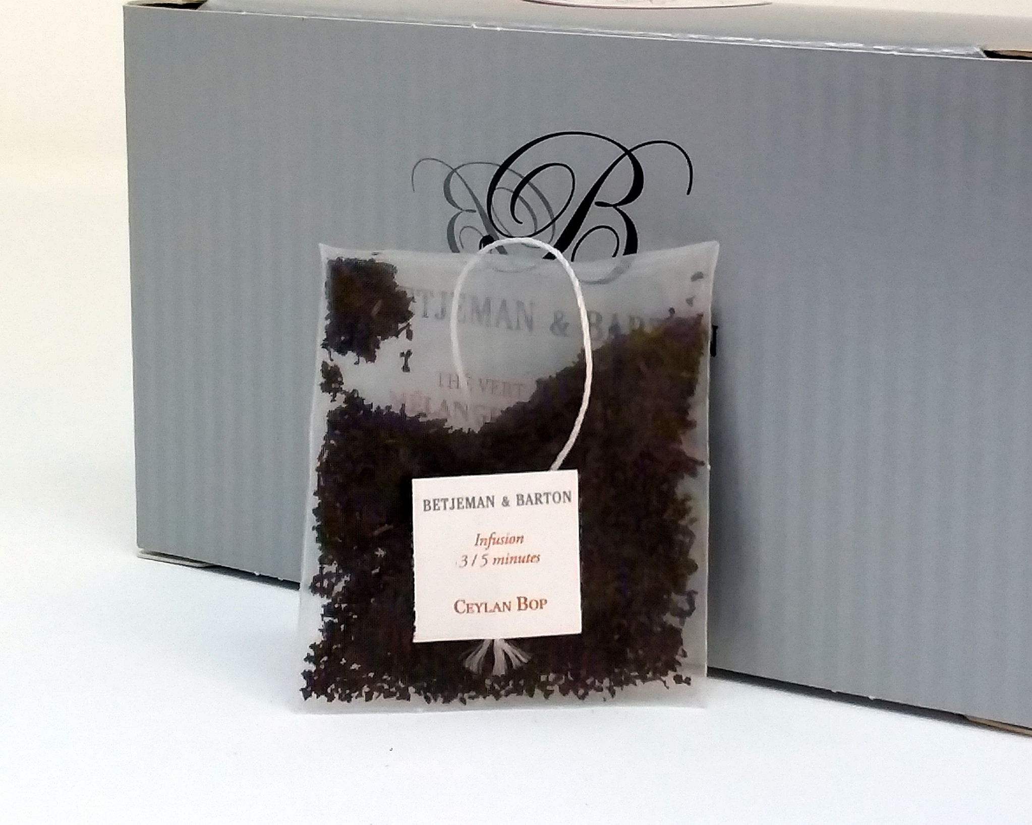 Thé noir Ceylan en boite de 25